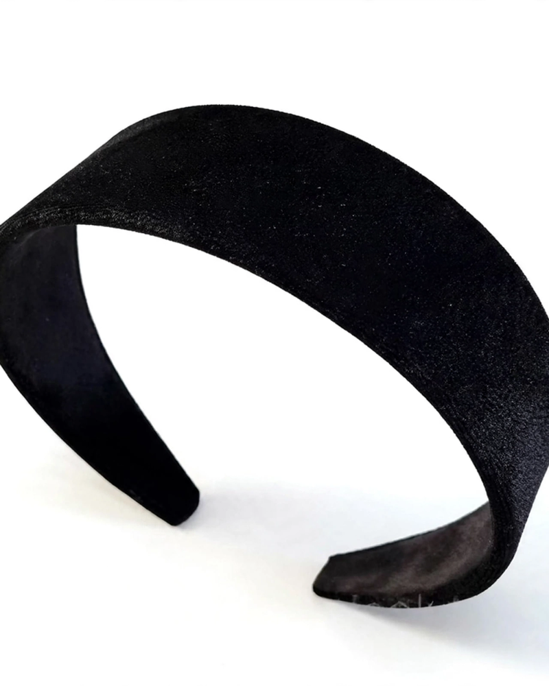 Black Velvet Wide Brim Headband for Everyday Elegance