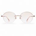 Gradient tint progressive lenses for near and far vision