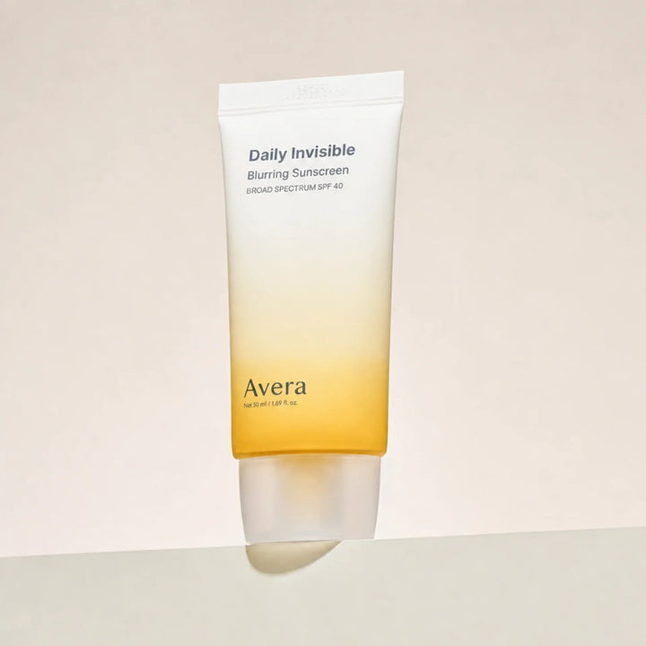 Daily Invisible Pore Blurring Sunscreen SPF40 — view 1